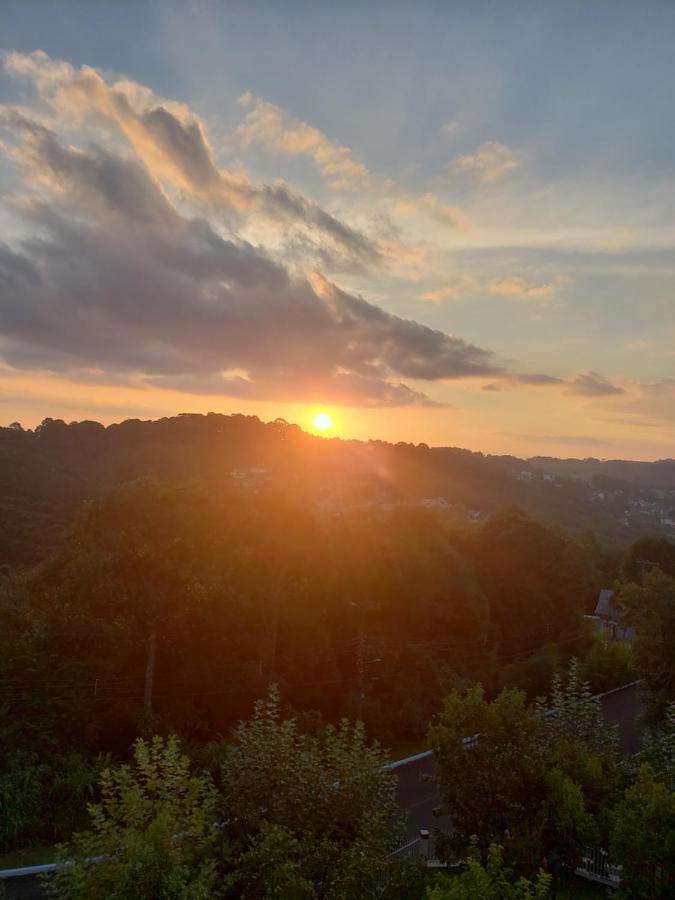 Excelente Apto 2D Com Suite E Belo Por Do Sol Gramado Exterior photo
